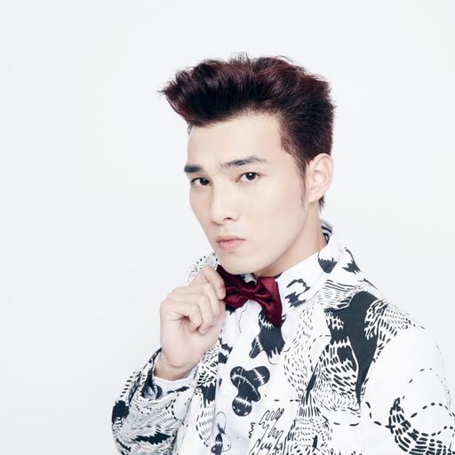 黄伟晋 Wayne Huang照片
