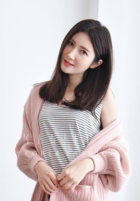 芳婷 Alina Fang-Ting照片