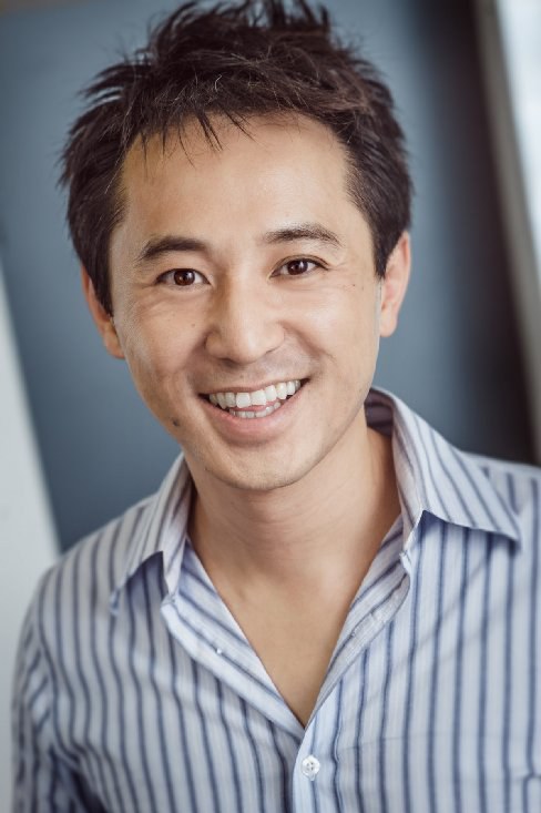 郑伯昱 Barney Cheng照片