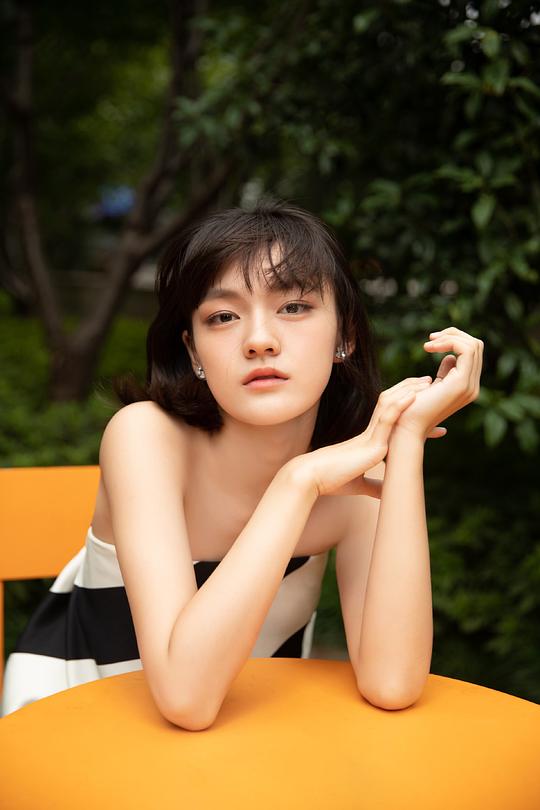 文淇 Qi Wen照片