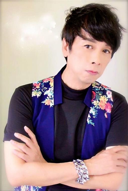 曹西平 Denny Tsao照片