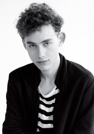 奥利·亚历山大 Olly Alexander照片