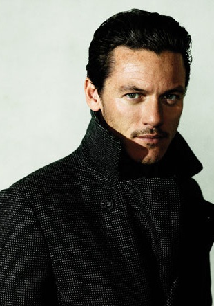 路克·伊凡斯 Luke Evans照片