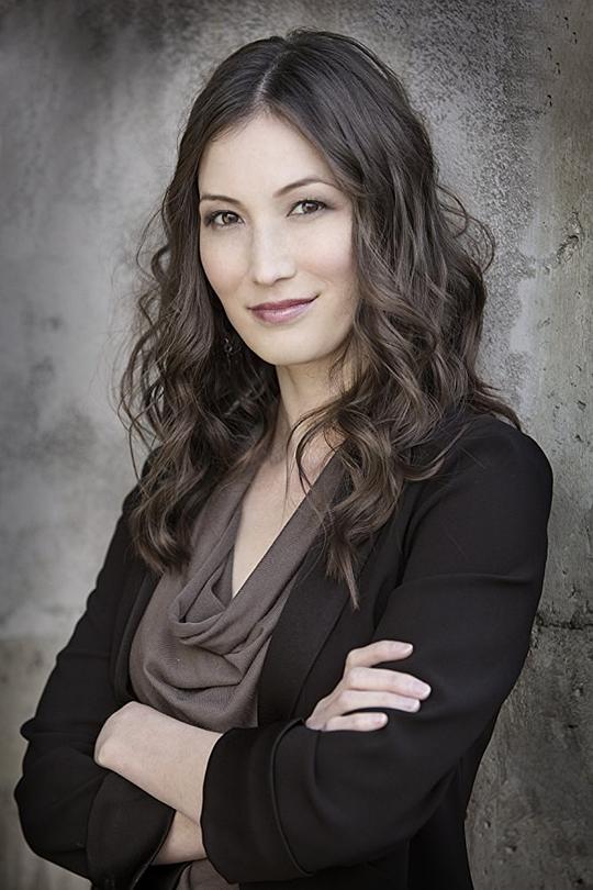 詹妮弗·斯宾塞 Jennifer Spence照片