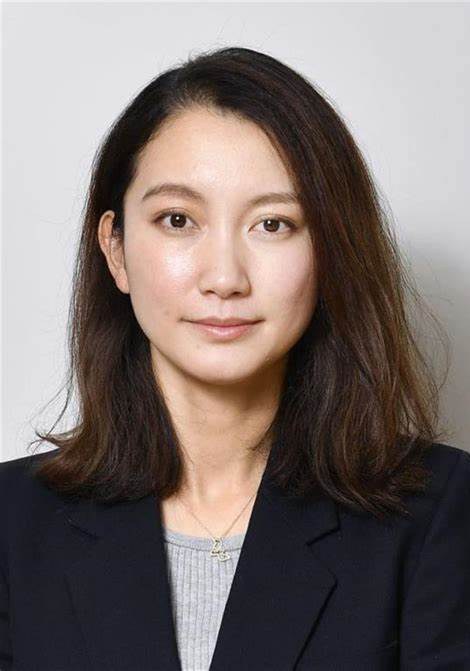 伊藤诗织 Shiori Ito照片