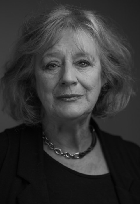 玛姬·斯蒂德 Maggie Steed照片