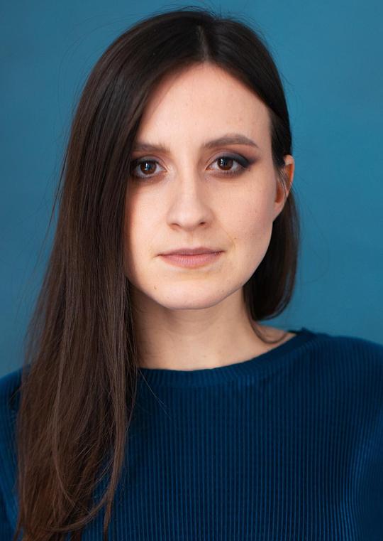 Edith Alibec照片