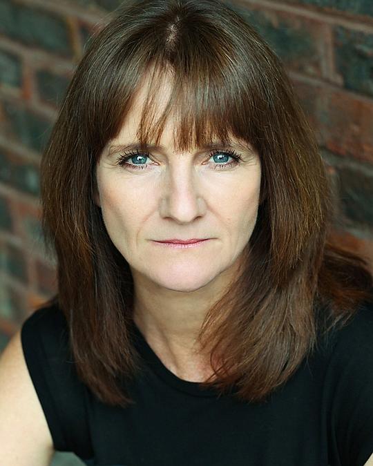 卡罗琳·奥尼尔 Caroline O'Neill照片