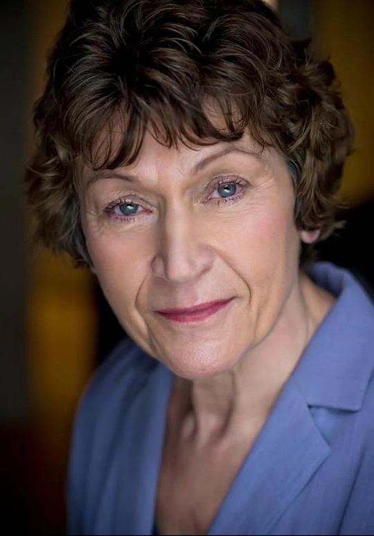 英格丽德·埃文斯 Ingrid Evans照片