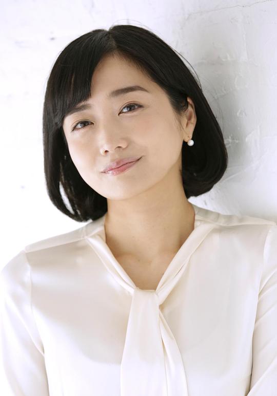 佐藤江梨子 Eriko Satô照片
