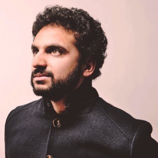 尼什·库玛尔 Nish Kumar照片