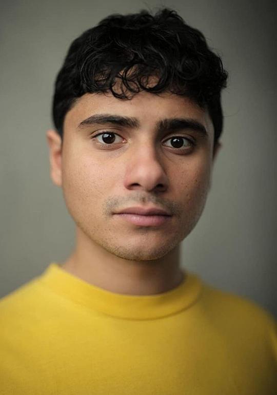比拉尔·哈斯纳 Bilal Hasna照片