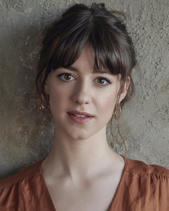 黛西·埃德加-琼斯 Daisy Edgar-Jones照片