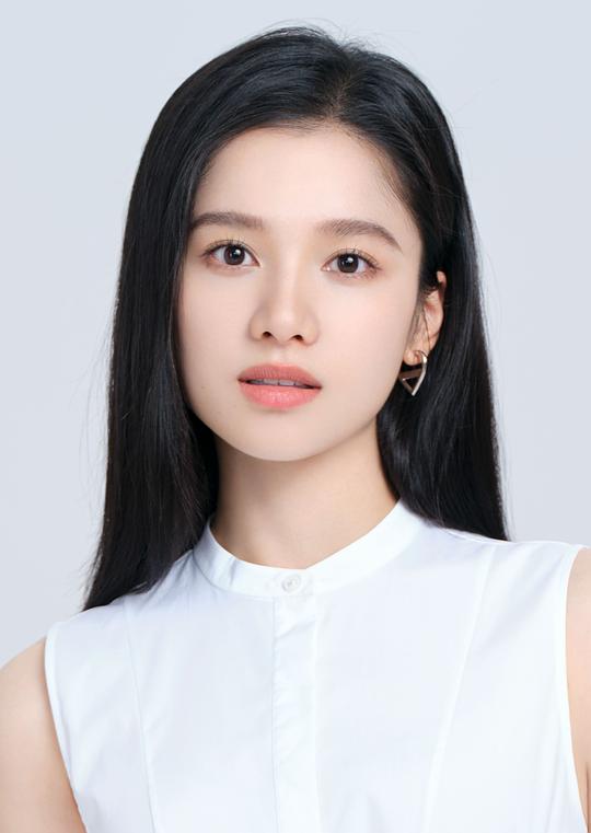 张婧仪 Joy Zhang照片