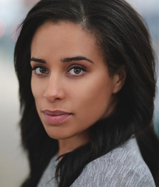萨卡里萨·克莱克斯顿 Sacharissa Claxton照片