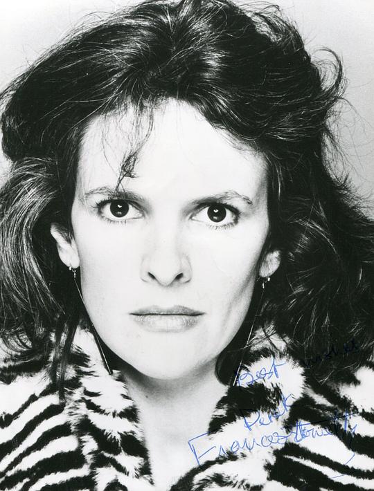 弗朗西斯·托姆利 Frances Tomelty照片