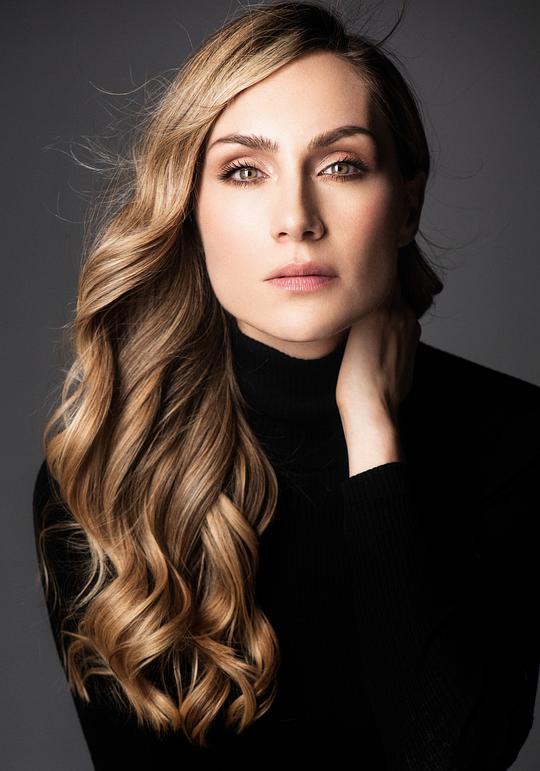 耶莱娜·加夫里洛维奇 Jelena Gavrilovic照片