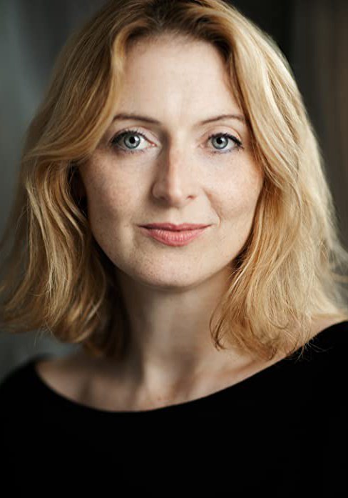 Stephanie Lodge照片