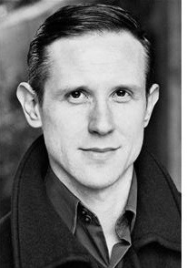 伊恩·哈拉德 Ian Hallard照片