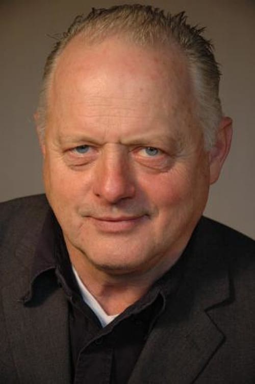 罗伯特·普格 Robert Pugh照片