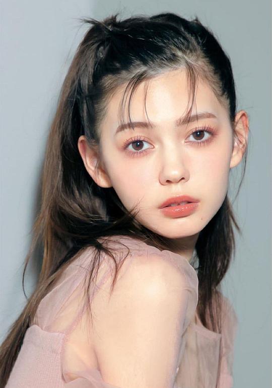 村上爱花 Erica Murakami照片