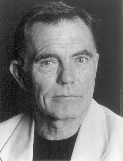 莫里斯·洛维斯 Maurice Roëves照片