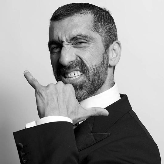 厄达尔·伊迪兹 Erdal Yildiz照片
