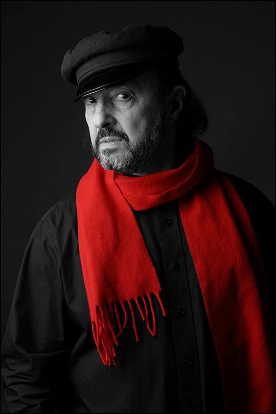 Yury Tsykun照片