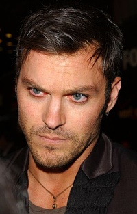 布莱恩·奥斯汀·格林 Brian Austin Green照片