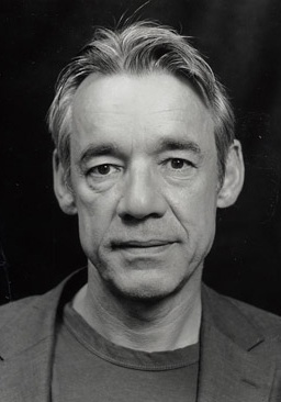 罗格·洛伊德-派克 Roger Lloyd-Pack照片