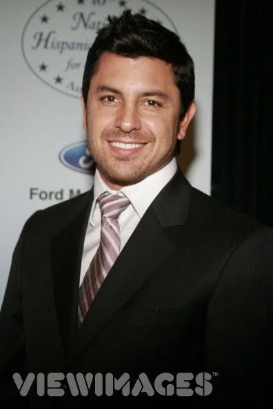 Diego Serrano照片
