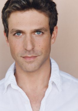大卫·朱利安·赫什 David Julian Hirsh照片