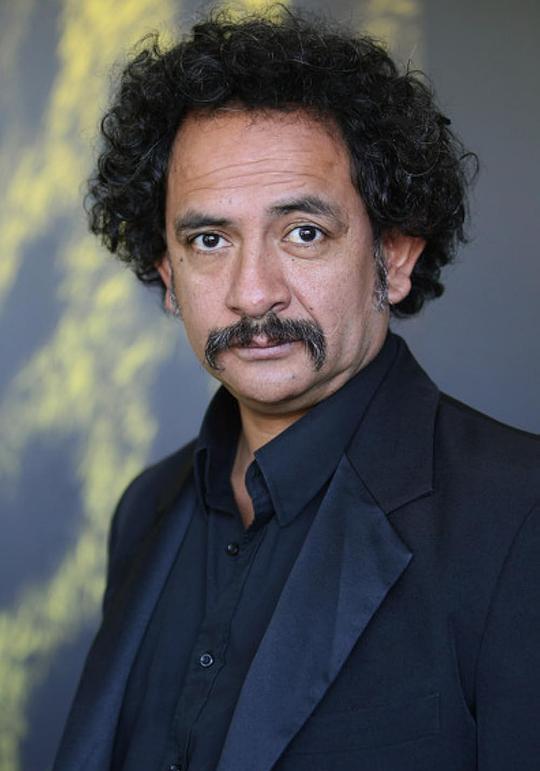 路易斯·杜博 Luis Dubó照片