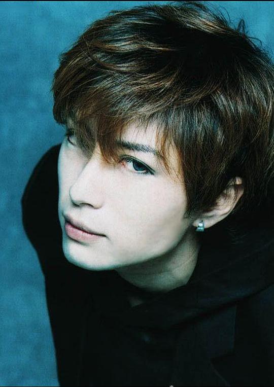 神威乐斗 GACKT照片