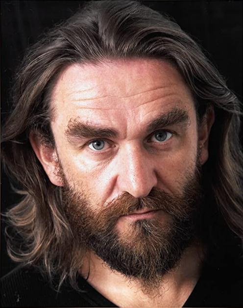 德莫特·基尼 Dermot Keaney照片