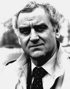 彼得·伍德索尔普 Peter Woodthorpe照片
