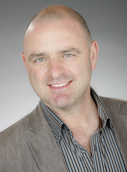 Andrew Paul照片