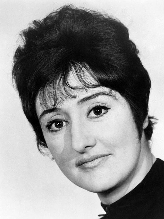 Anna Quayle照片