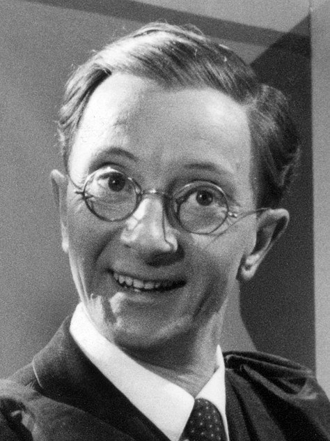 查尔斯·霍特里 Charles Hawtrey照片