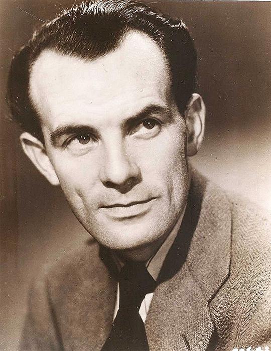 克利福德·埃文斯 Clifford Evans照片