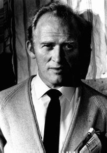 戈登·杰克逊 Gordon Jackson照片