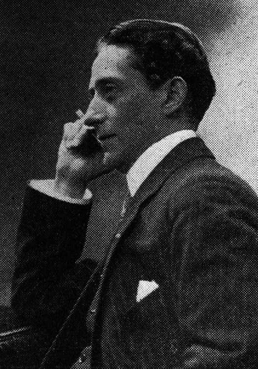 乔治·特雷维尔 Georges Tréville照片