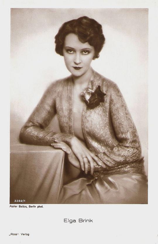 埃尔加·布林克 Elga Brink照片