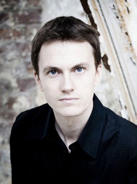 亚历山大·萨洛 Alexandre Tharaud照片