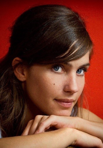 劳拉·薇琳顿 Laura Verlinden照片