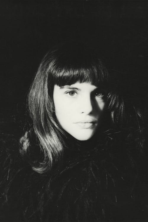 Amy Taubin照片