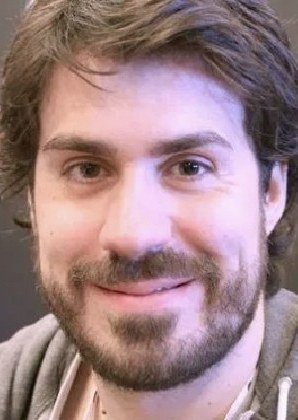 Simon Astier照片