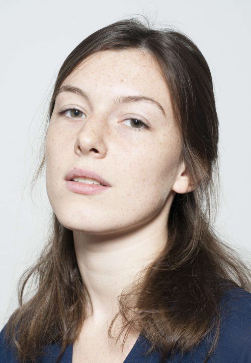 路易丝·舍维约特 Louise Chevillotte照片