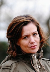 德芬妮·格蕾斯 Delphine Gleize照片