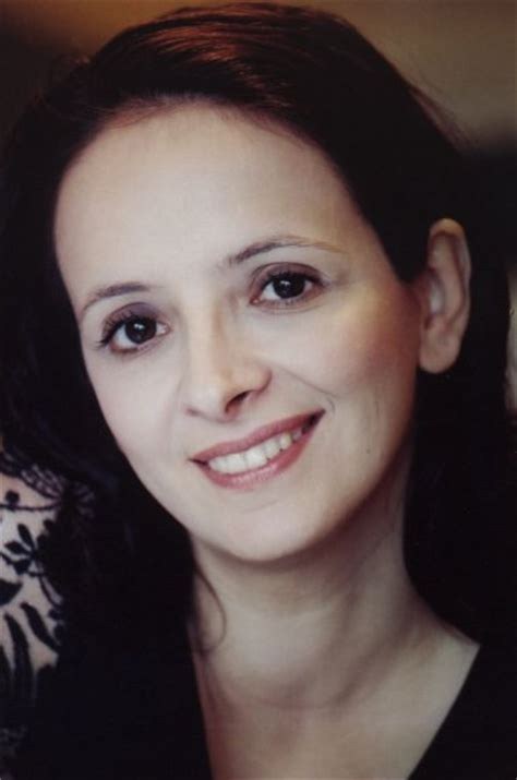 米哈拉·斯尔布 Mihaela Sirbu照片